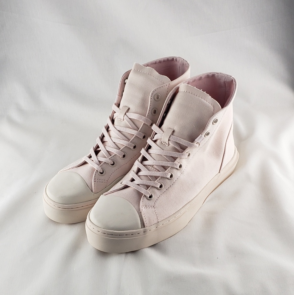 NWB Clear Weather "sierks" sneakers